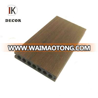 UV Proof Outdoors Flooring WPC Decking Composite Wood Plastic Board with Elegant Wood Grain